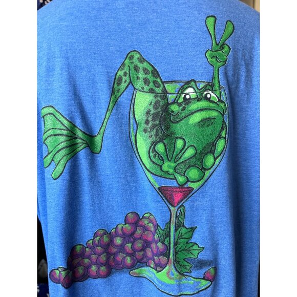Peace Frogs ROCKBRIDGE VINEYARD Blue Frog in Wine Glass Grapes Pre Shrunk XL - Picture 2 of 6